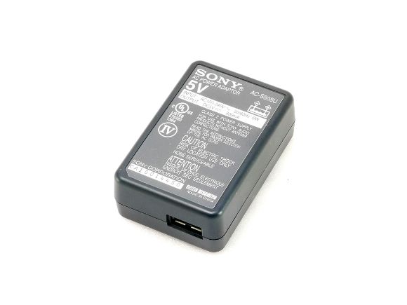 SONY原廠USB電源供應器 (一個 USB 連接埠)(AC-S508U)
