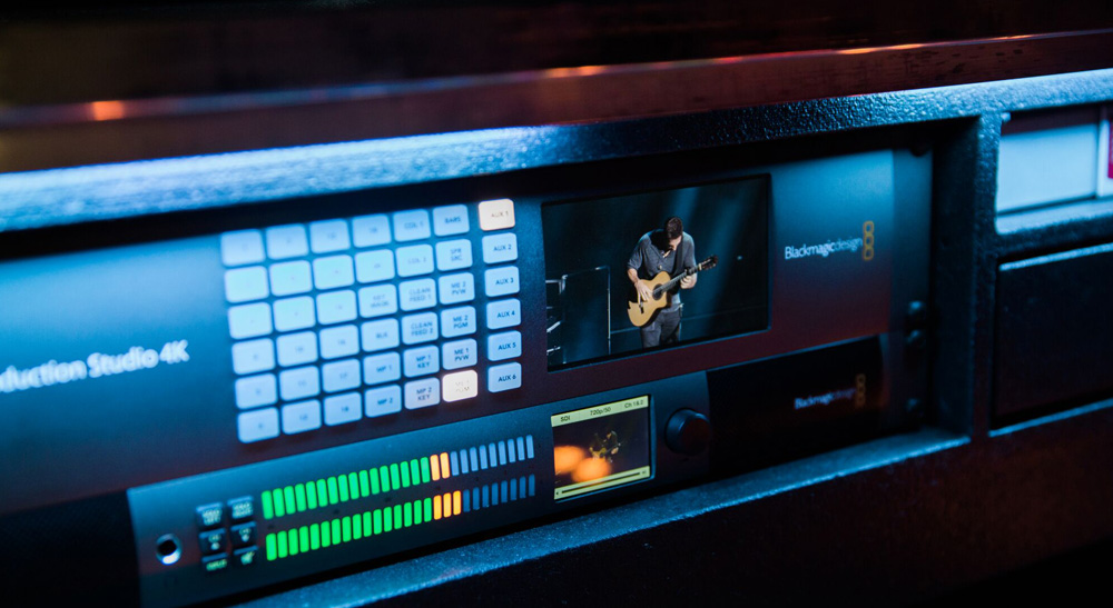 ATEM 2 M/E Broadcast Studio 4KBHyperDeck Studio MiniBTeranex ExpressBSmart Videohub 40x40