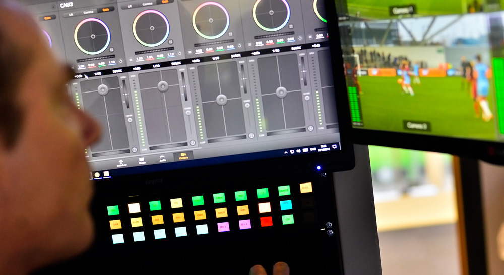 Blackmagic Studio Camera�BATEM Camera Converter�BATEM Talkback Converter 4K�BATEM 2 M/E Production Studio 4K�BATEM 1 M/E Broadcast Panel�A�H�ΩҦ���LBlackmagic Design�����~�Ӥ�