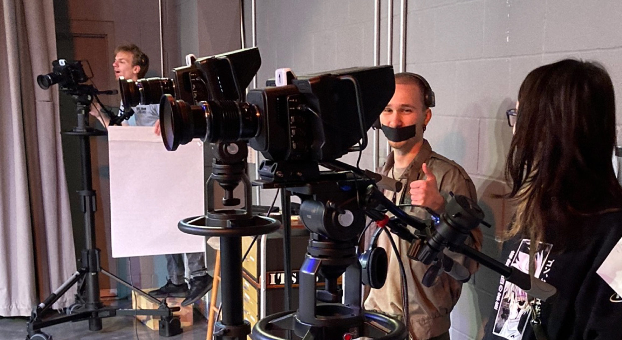 Blackmagic Studio Camera 4K Plus G2�BBlackmagic Production Camera 4K�BBlackmagic Studio Converter�BDaVinci Resolve Studio�BSmart Videohub 40x40