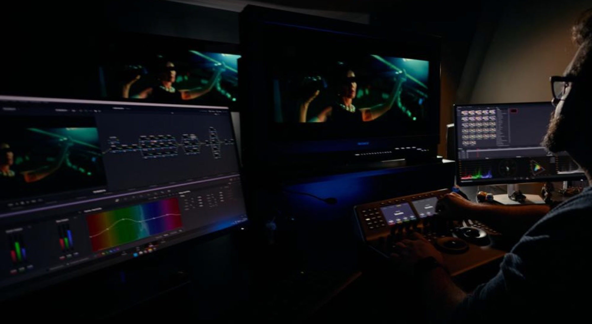 DaVinci Resolve Studio�BDaVinci Resolve Mini Panel�BDaVinci Resolve Micro Panel�BBlackmagic Videohub 20x20 12G�BSmartView 4K�BDeckLink Mini Monitor 4K�BDeckLink 8K Pro