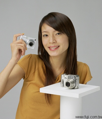 CASIOEX-Z40數位相機(數位蘋果網)