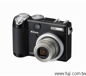 1037畫素NIKONCoolpix-P5000 數位相機規格.圖片.介紹.相關網頁