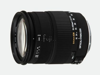 SIGMA�A��18-200mm F3.5-6.3 DC OS�Ʀ�沴�M�����Y(18-200mm F3.5-6.3 DC)